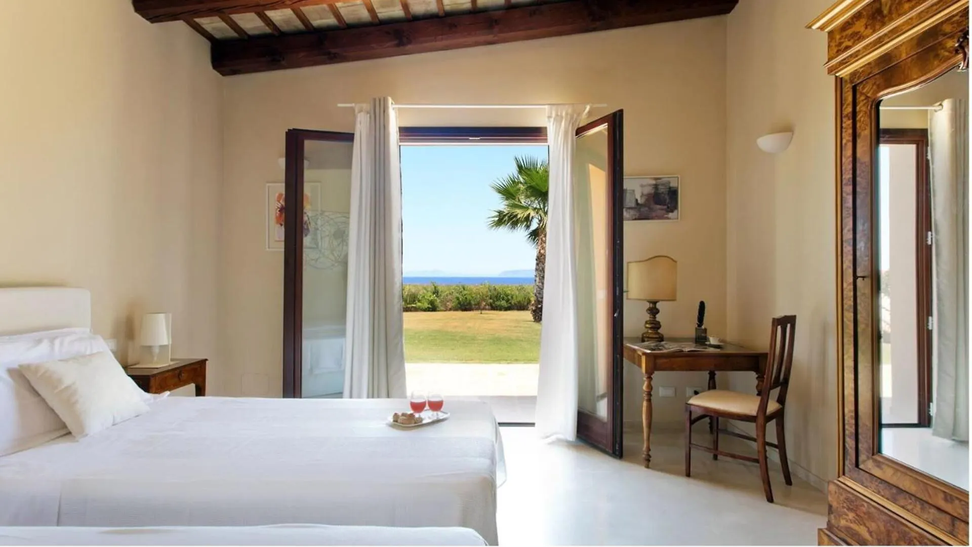 Villa Casale By Posarellivillas Bisciano 0*,